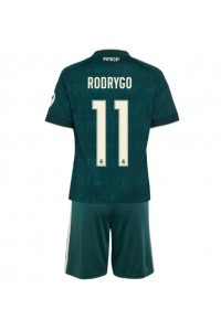 Real Madrid Rodrygo Goes #11 Babyklær Borte Fotballdrakt til barn 2026-27 Korte ermer (+ Korte bukser)
